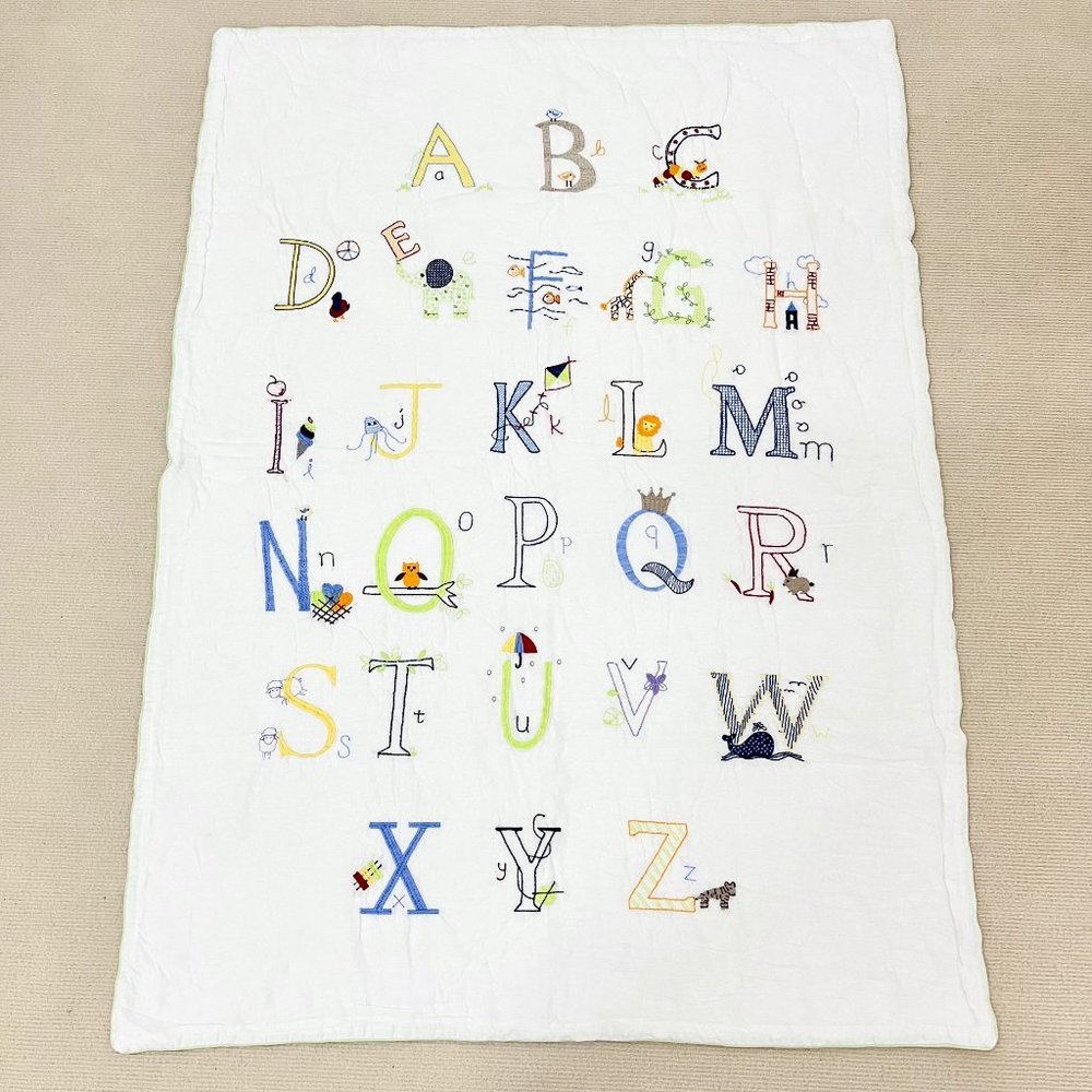 Handmade Alphabet Animal Embroidery Baby/Toddler Crib Cotton Quilt Hand Quilted